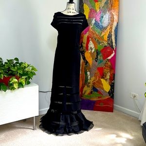 Adrianna Papell evening address. Size 12. Black.